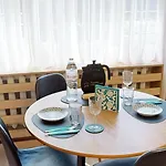 Апартамент В Топ Център София 5 Corners