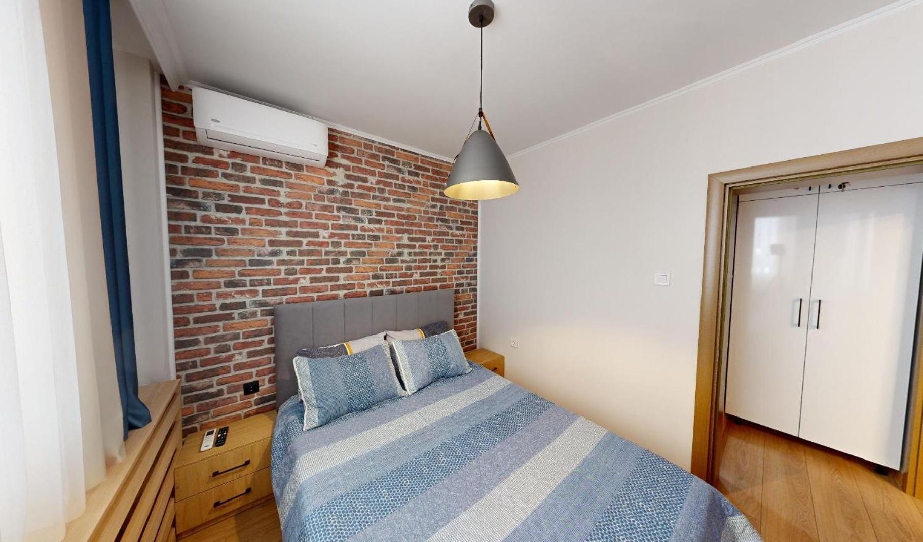 в център 5 Corners Apartament Sofia